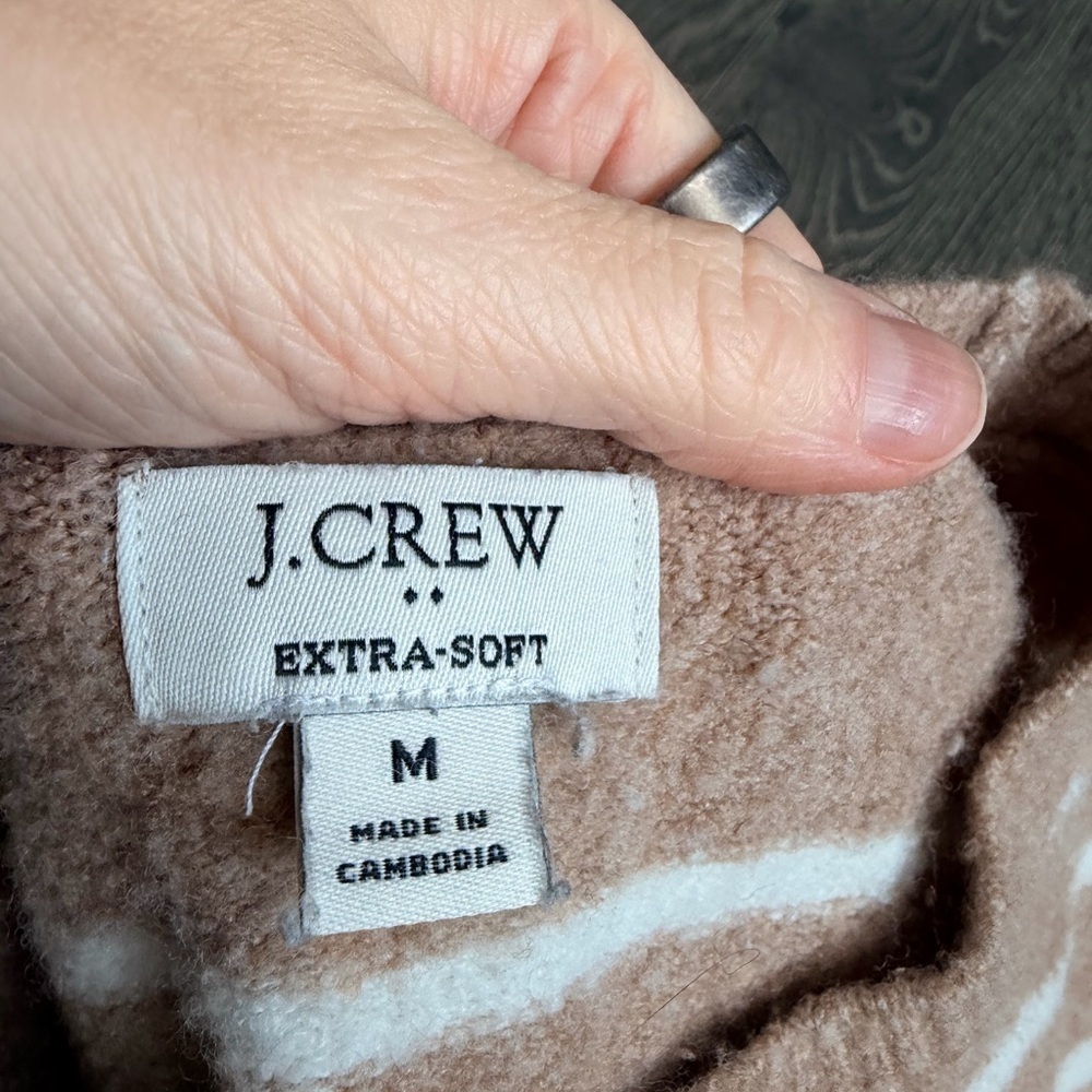 J. Crew Factory Striped Crewneck Sweater in Extra-Soft Yarn Size Medium - Picture 3 of 5